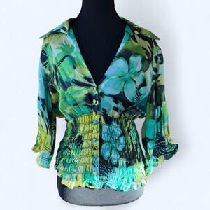 Caché Green Silk Floral Smocked Top 💚